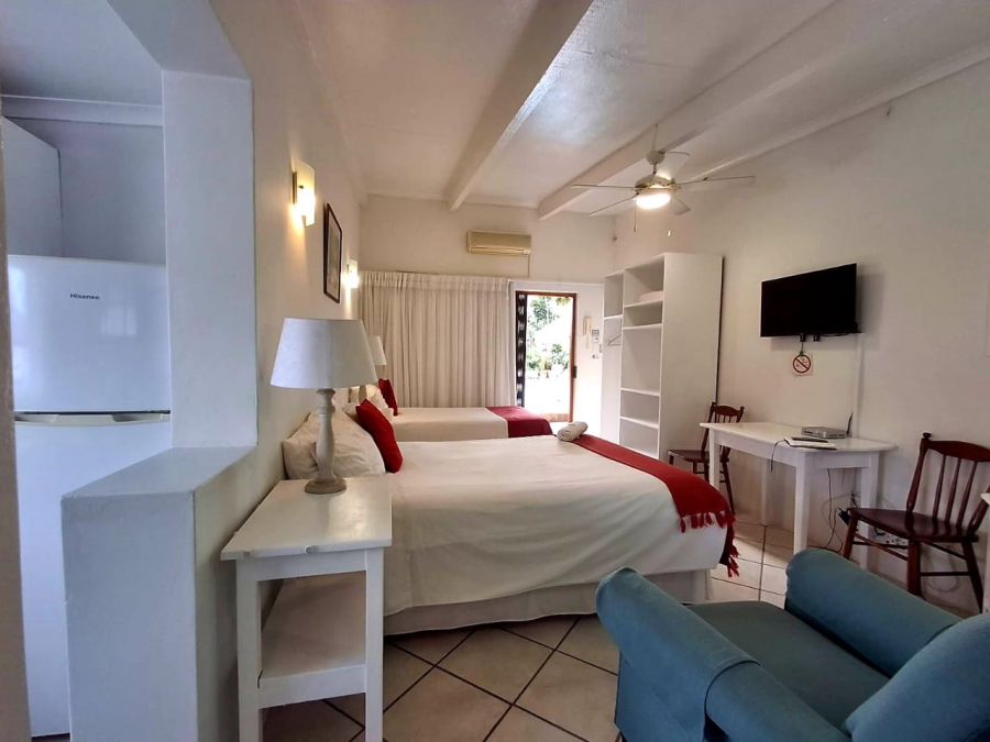 7 Bedroom Property for Sale in Baysville Eastern Cape